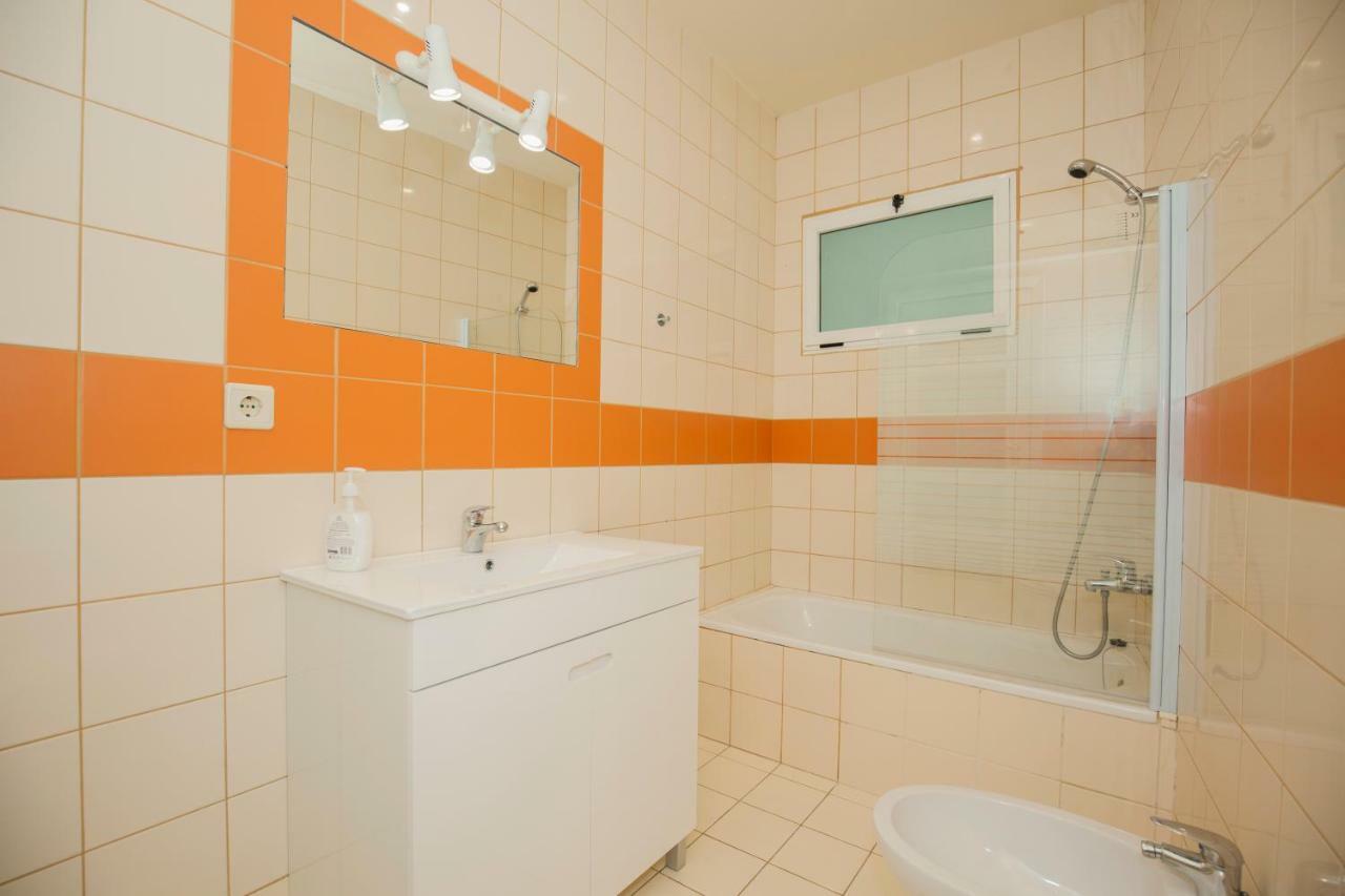 Ml Apartments Charming Rooms Porto Luaran gambar