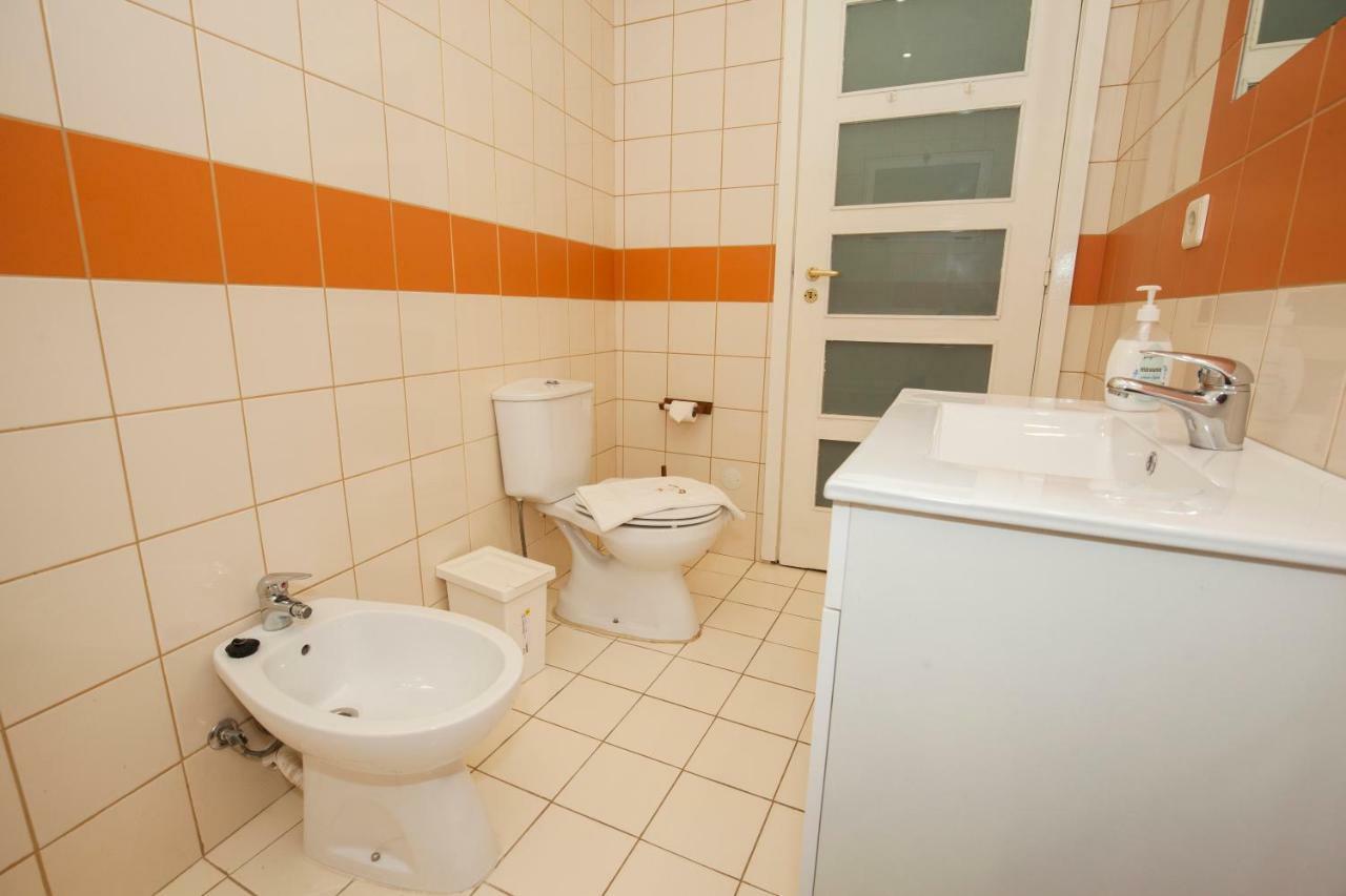 Ml Apartments Charming Rooms Porto Luaran gambar